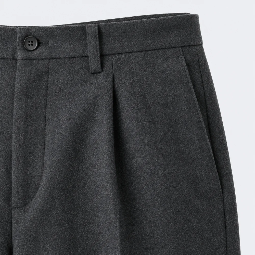 Pleated Wool Trouser – detail