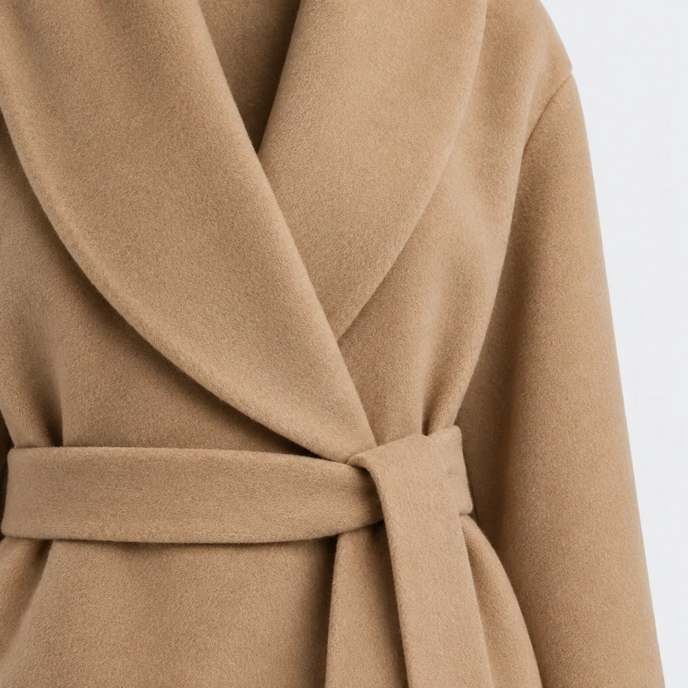 Verona Wrap Coat – detail